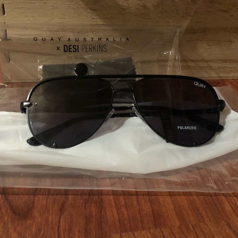 New high key mini Quay x Desi Perkins sunglasses